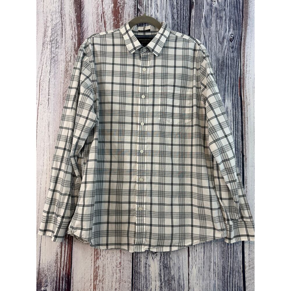 Banana Republic Men's Long Sleeve Button Up Large